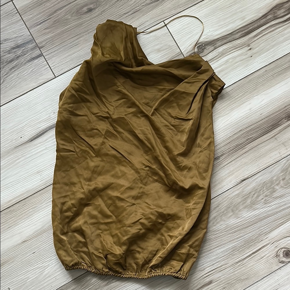 Elegant Silk Sleeveless Blouse